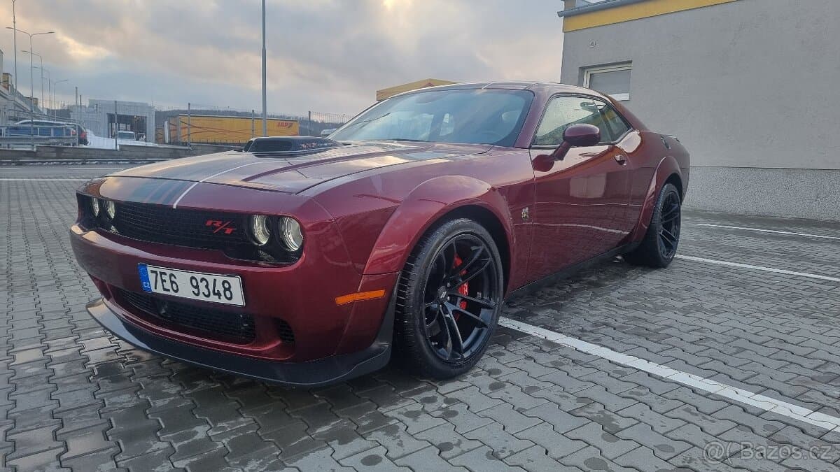2022 Dodge CHALLENGER - 4