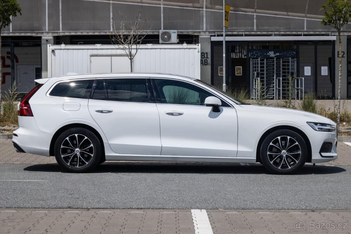 2020 Volvo V60 - 4