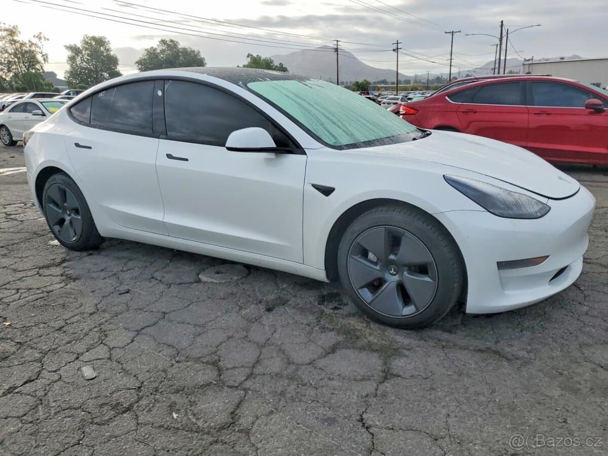 2023 Tesla MODEL 3 - 4