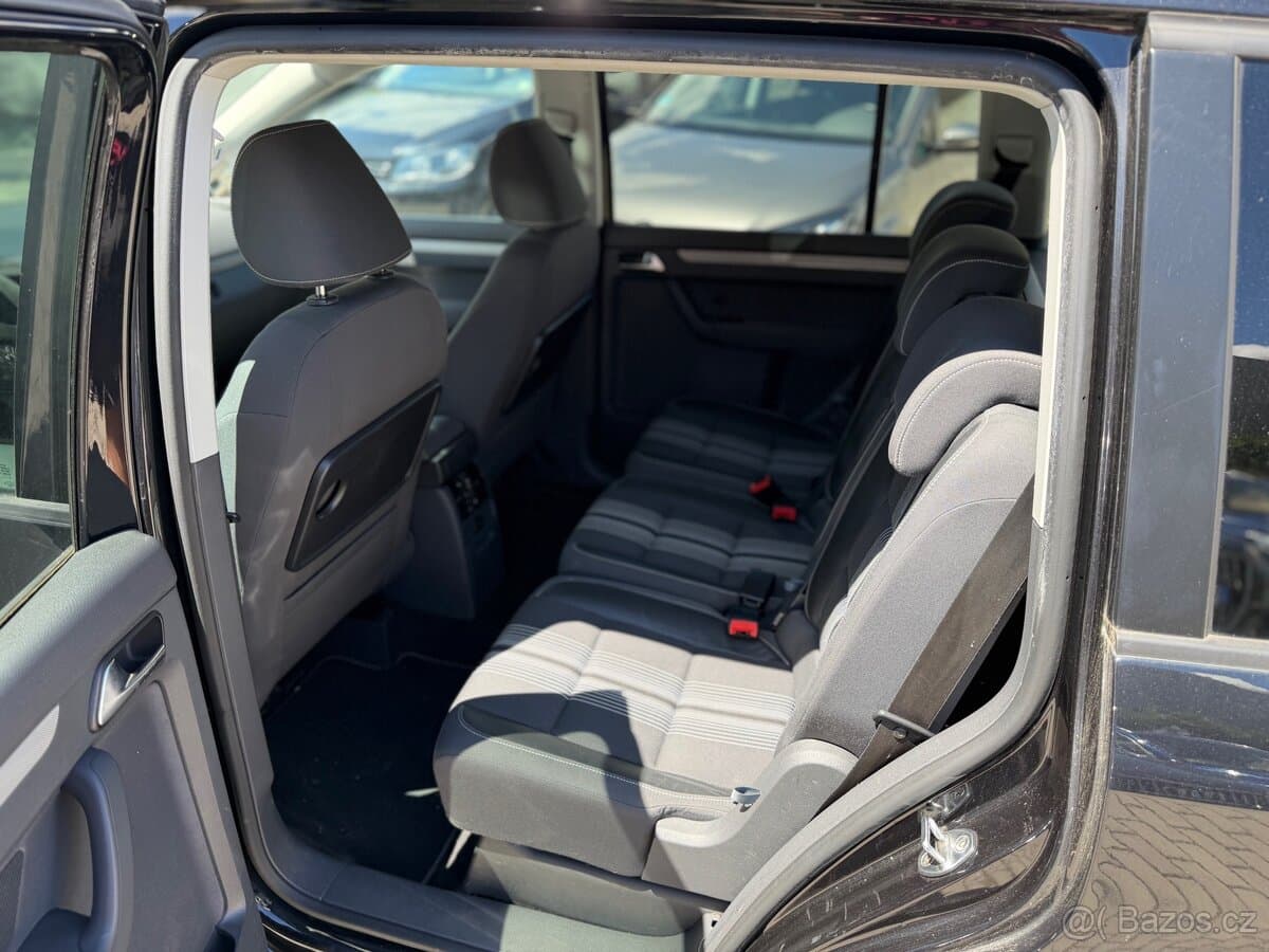 2012 Volkswagen TOURAN - 4