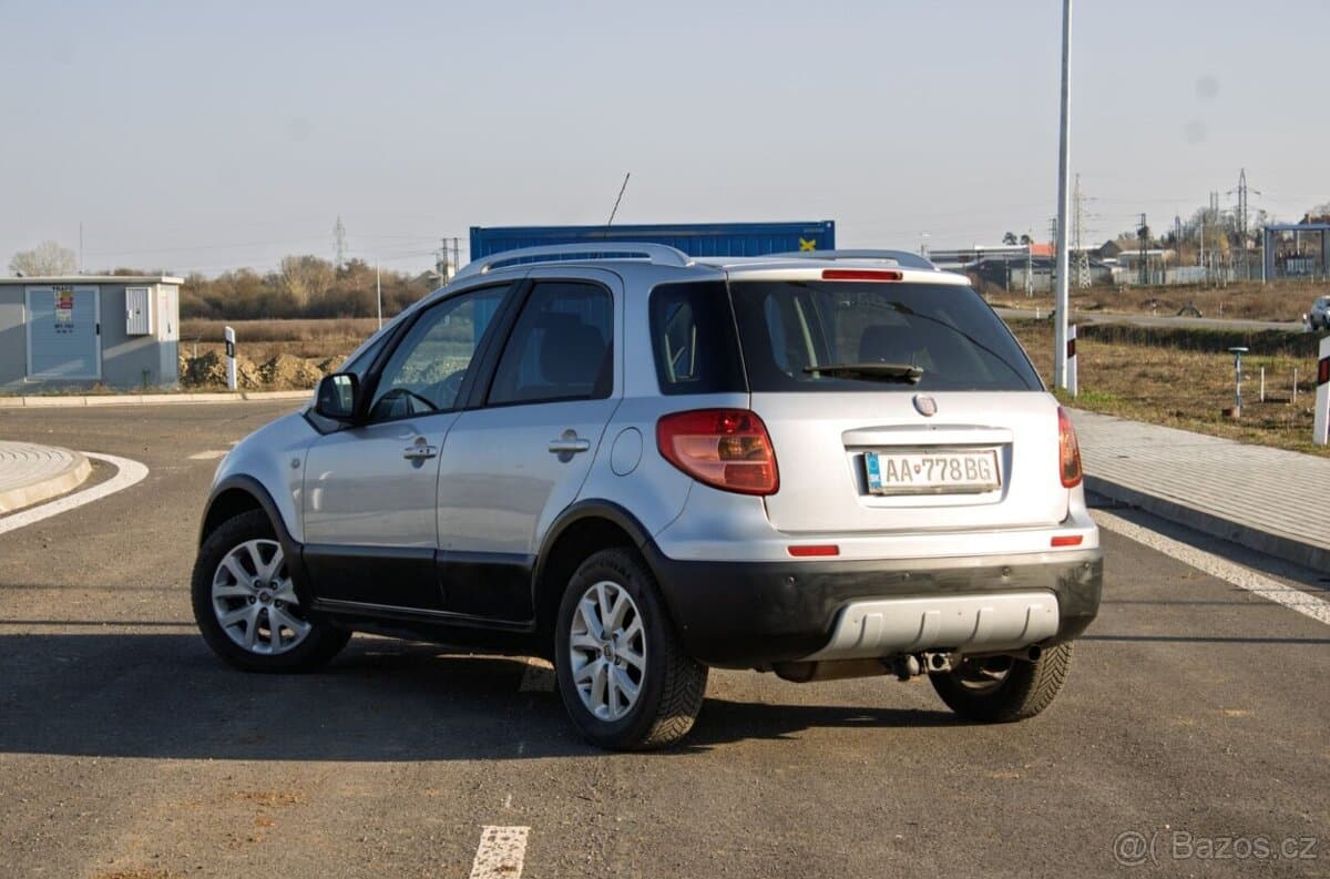 2011 Fiat SEDICI - 4