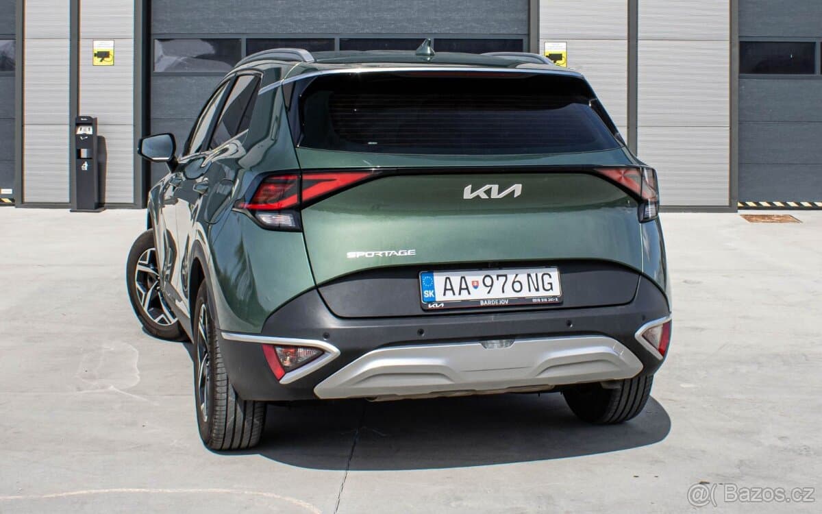 2025 Kia SPORTAGE - 4