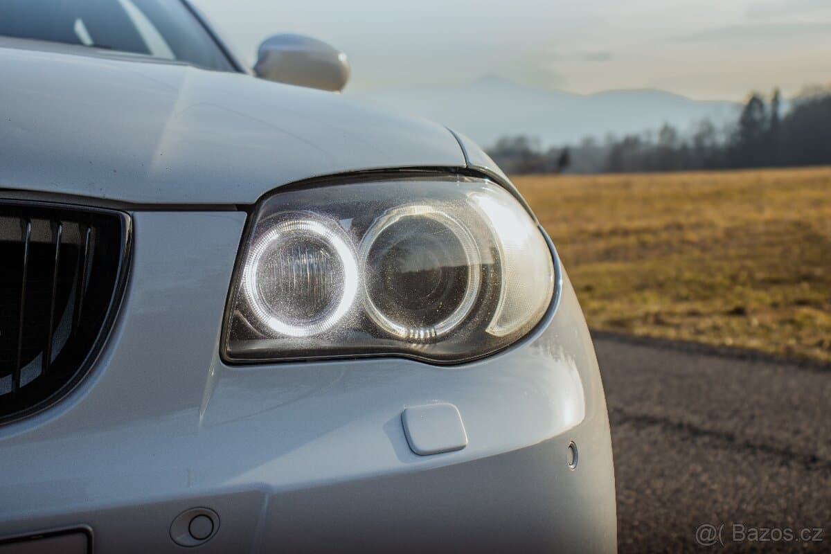 2009 BMW 1-SERIES - 4