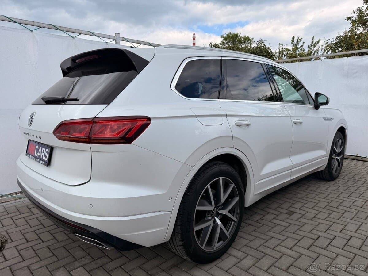 2020 Volkswagen TOUAREG - 4
