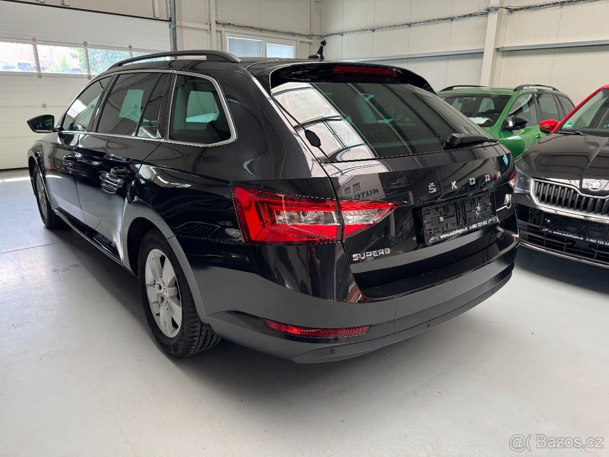 2023 Škoda SUPERB - 4