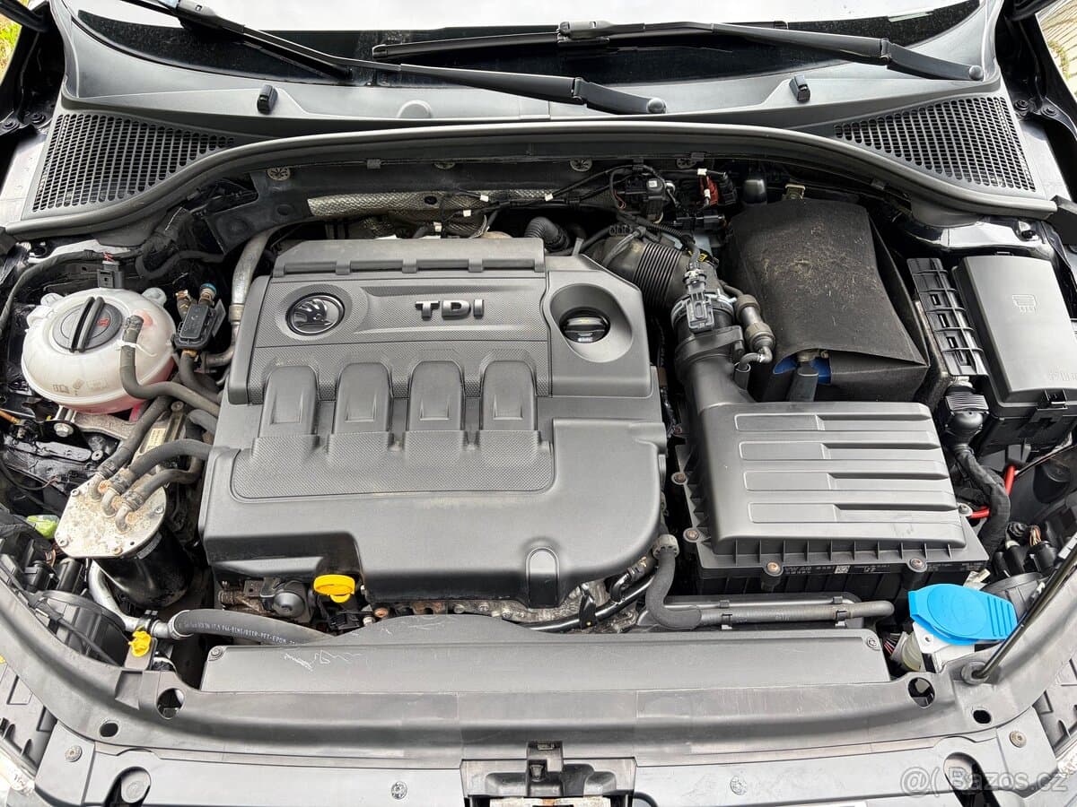 Škoda OCTAVIA - 4