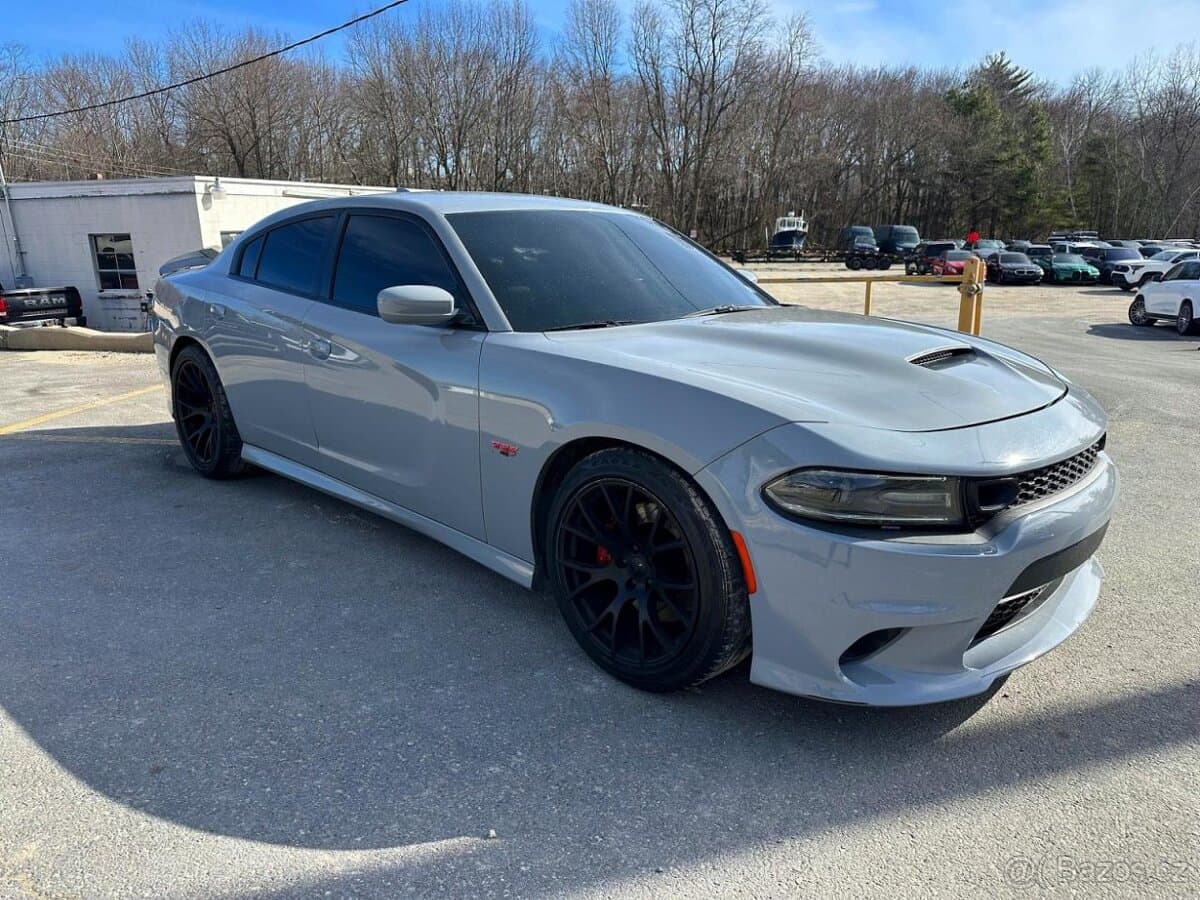 2021 Dodge CHARGER - 4