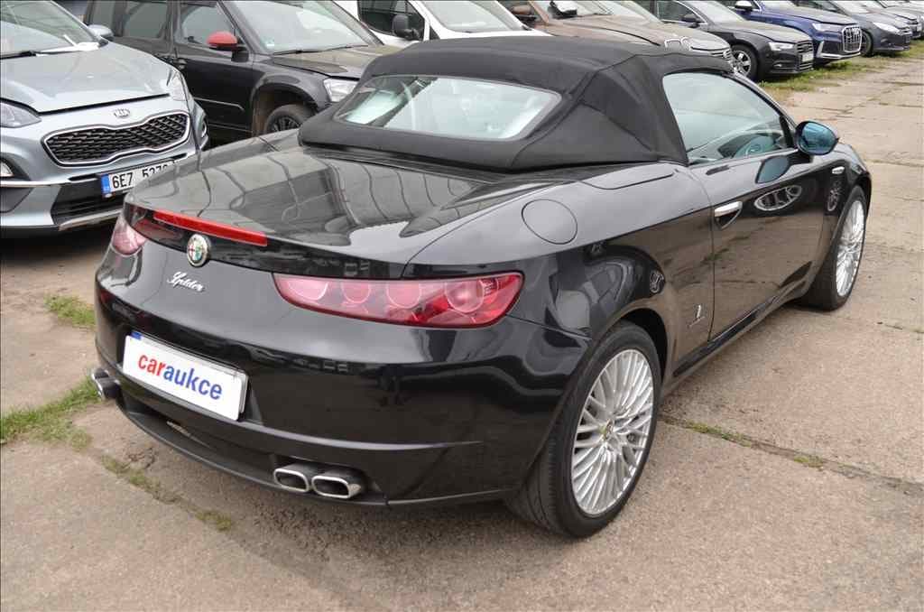 2010 Alfa Romeo SPIDER - 4