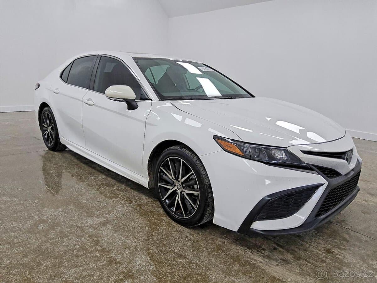 2024 Toyota CAMRY - 4