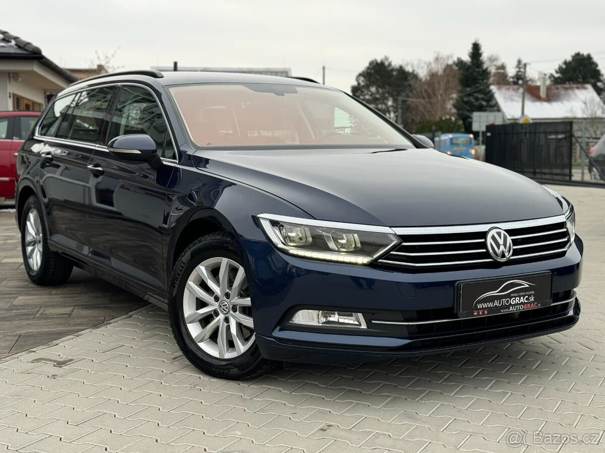 2016 Volkswagen PASSAT - 4