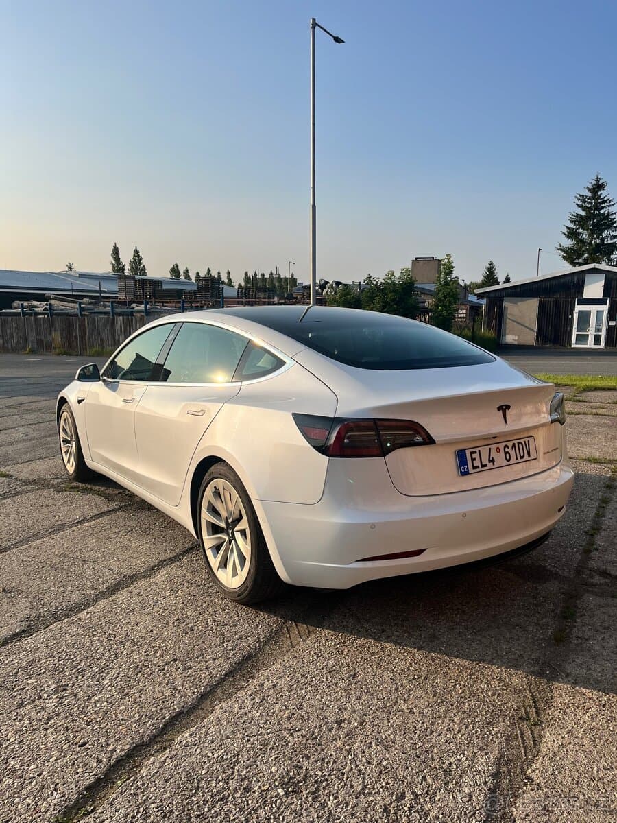 2019 Tesla MODEL 3 - 4