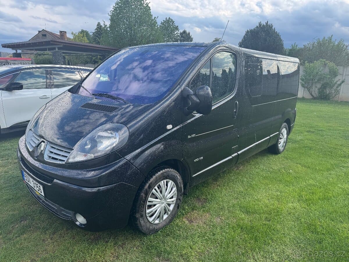 2011 Renault TRAFIC - 4