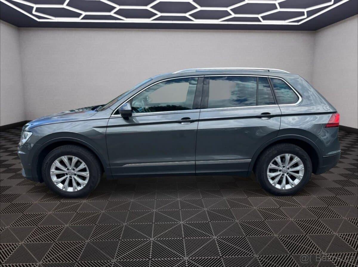2016 Volkswagen TIGUAN - 4