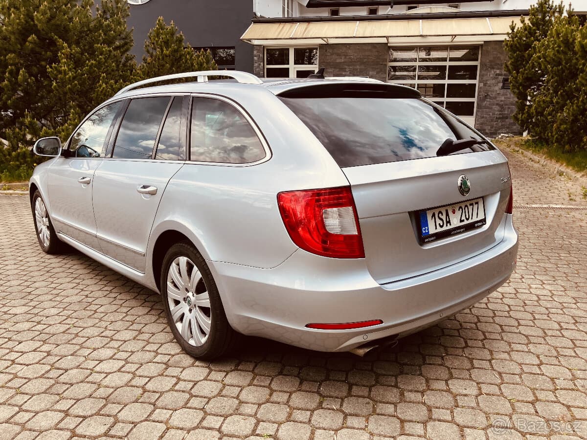 2009 Škoda SUPERB - 4
