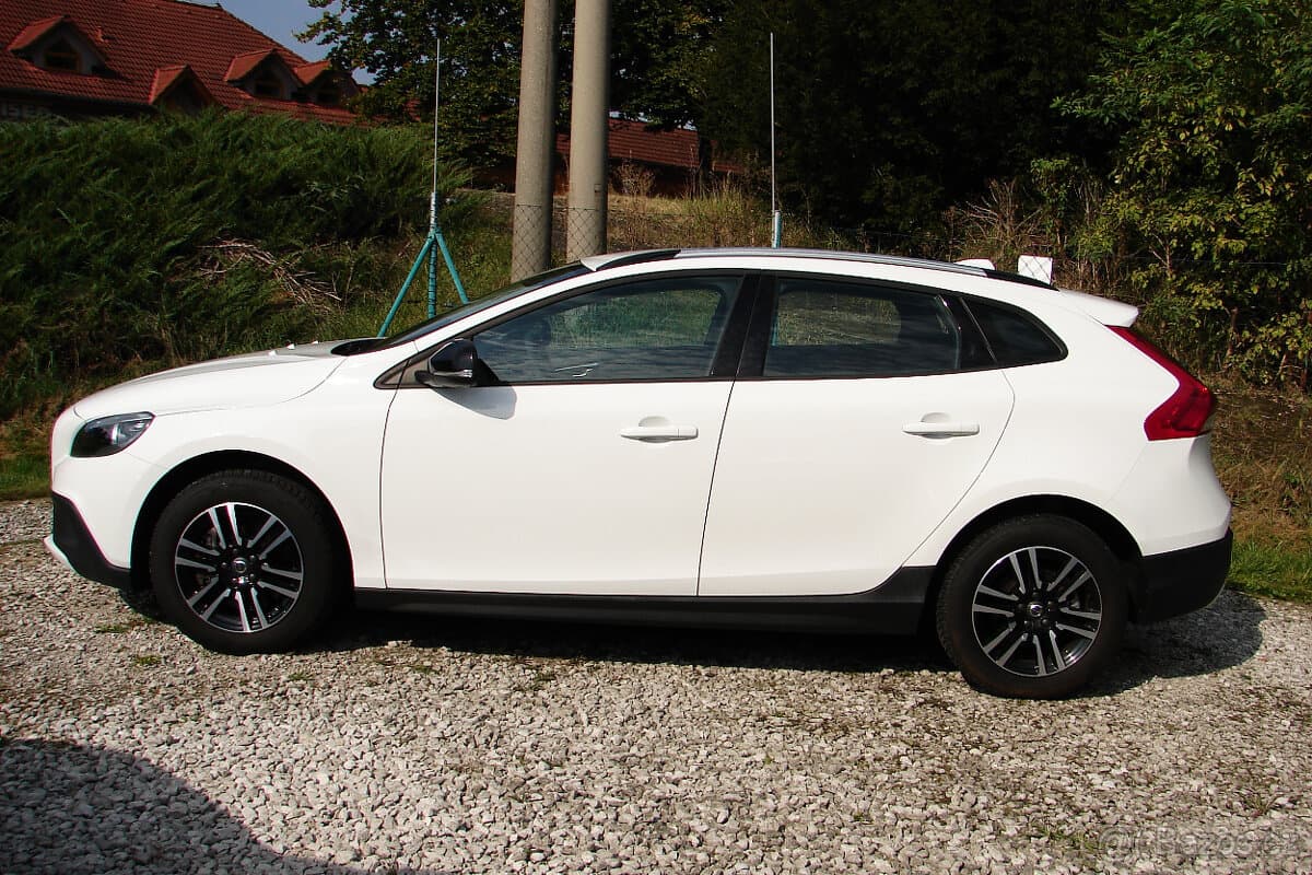 2018 Volvo V40 - 4
