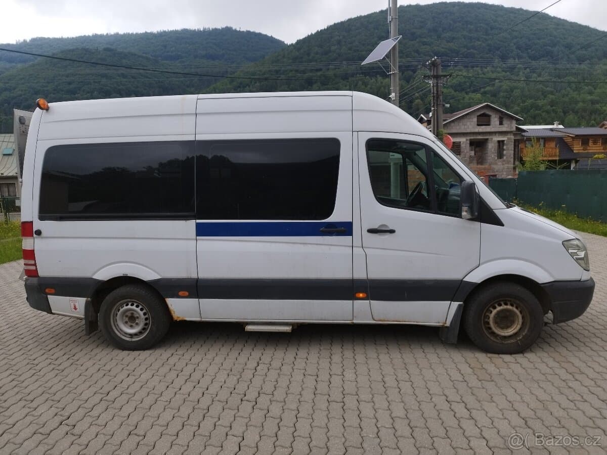 2009 Mercedes-Benz SPRINTER - 4