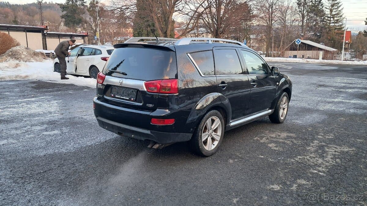 Peugeot 4007 - 4