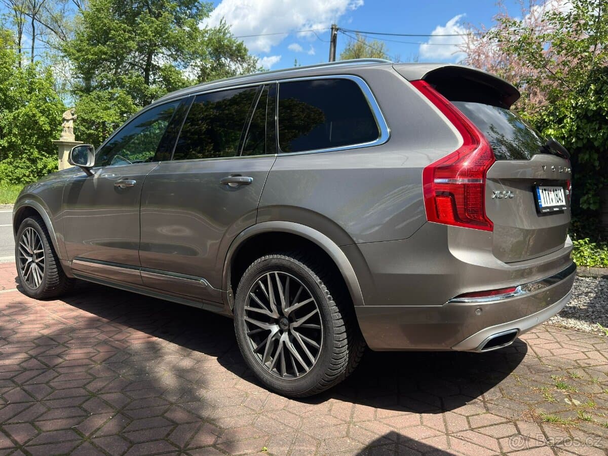 2021 Volvo XC90 - 4