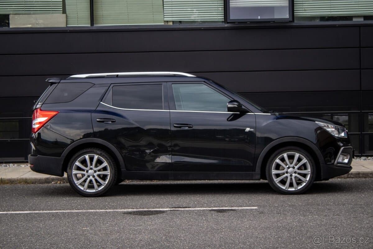 2018 SsangYong XLV - 4