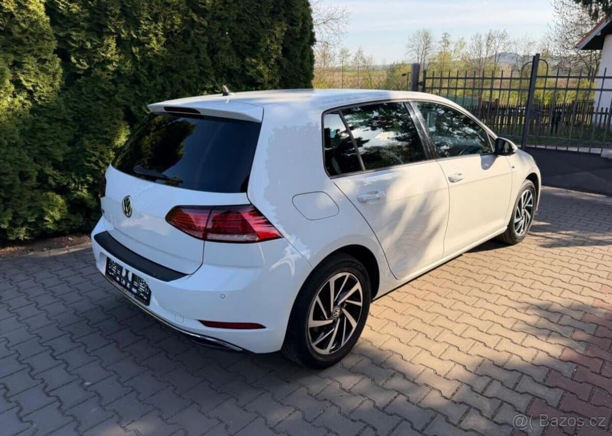 2018 Volkswagen GOLF - 4