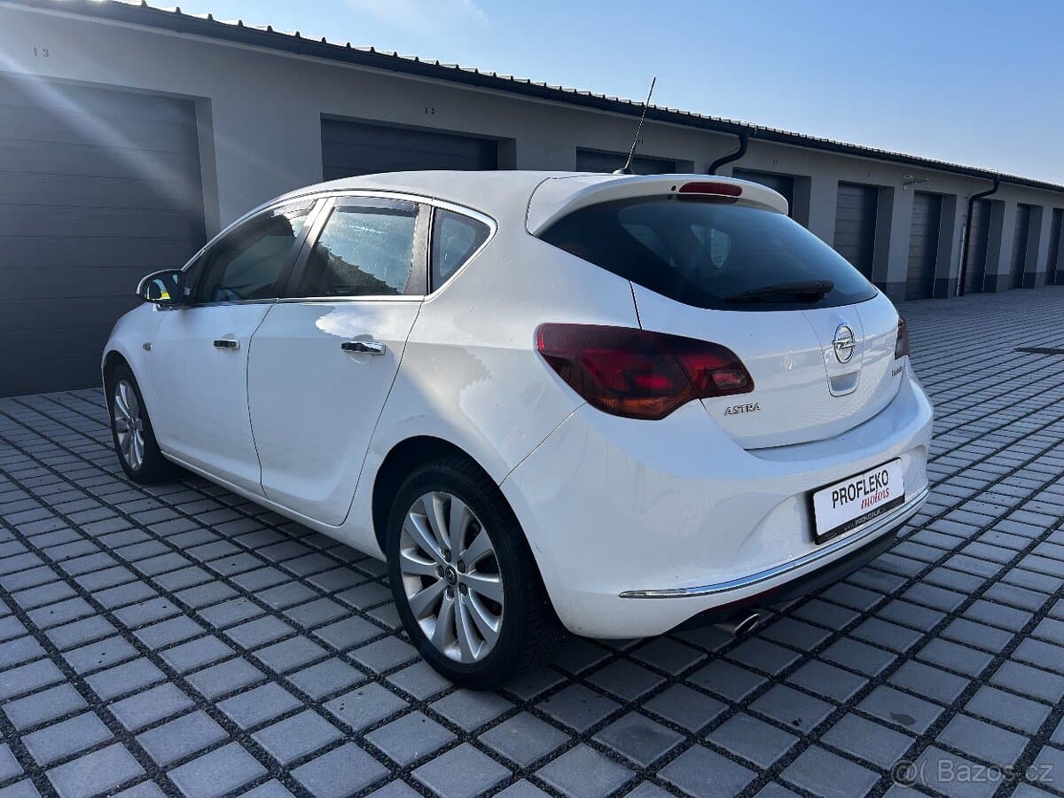 2014 Opel ASTRA - 4