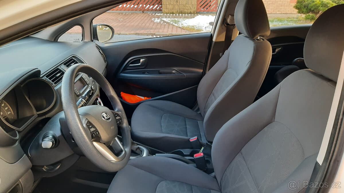 2013 Kia RIO - 4