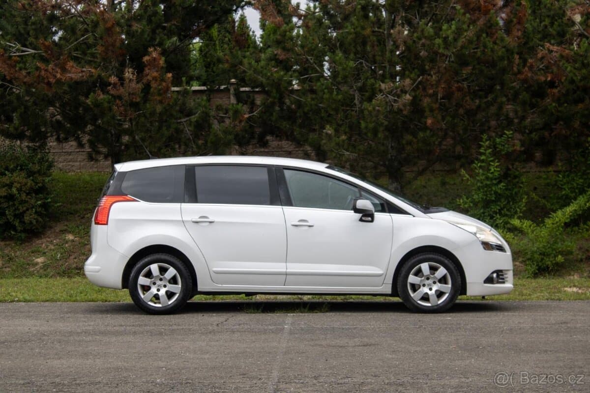 2011 Peugeot 5008 - 4