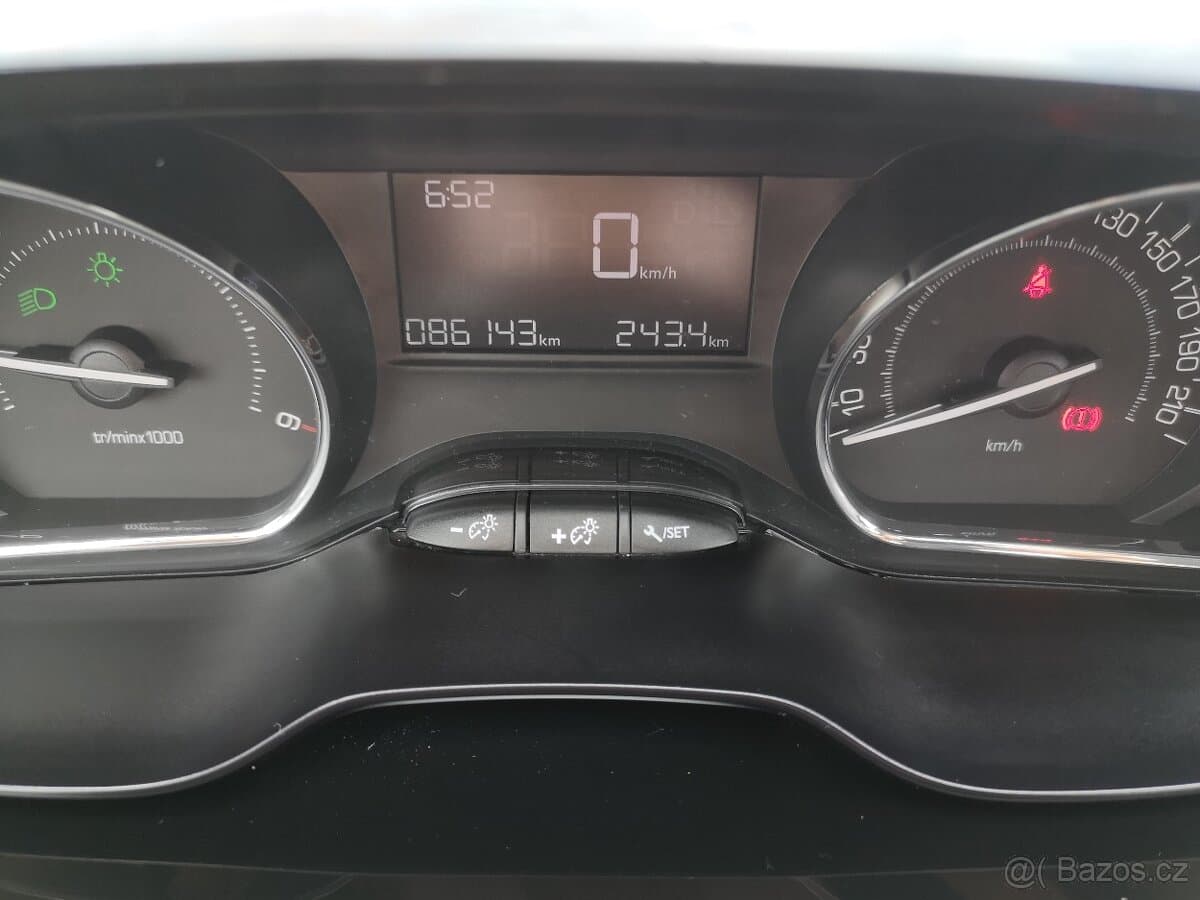 2013 Peugeot 2008 - 4