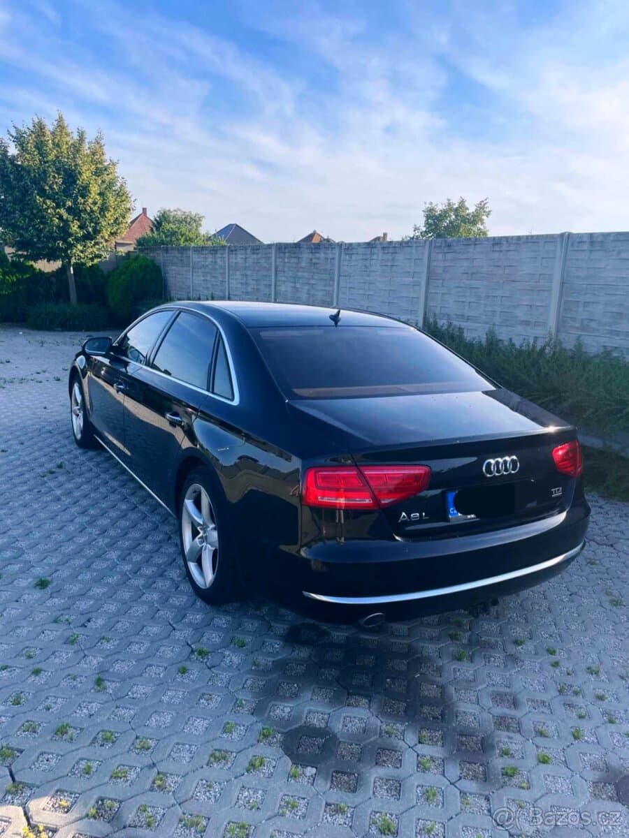 2012 Audi A8 - 4