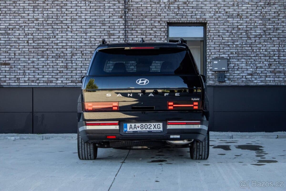 2025 Hyundai SANTA FE - 4