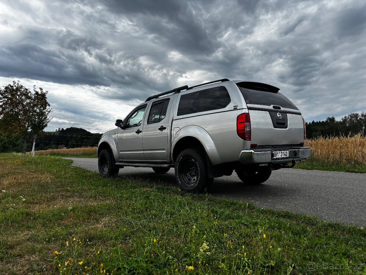 Nissan NAVARA - 4