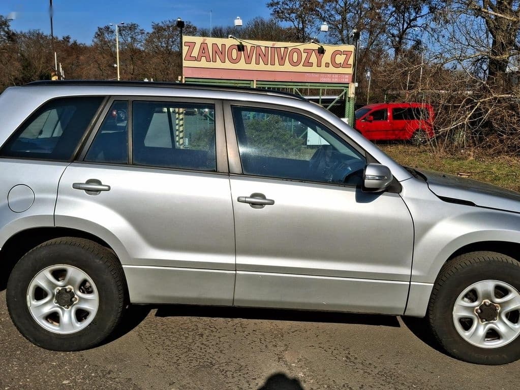 2009 Suzuki GRAND - 4