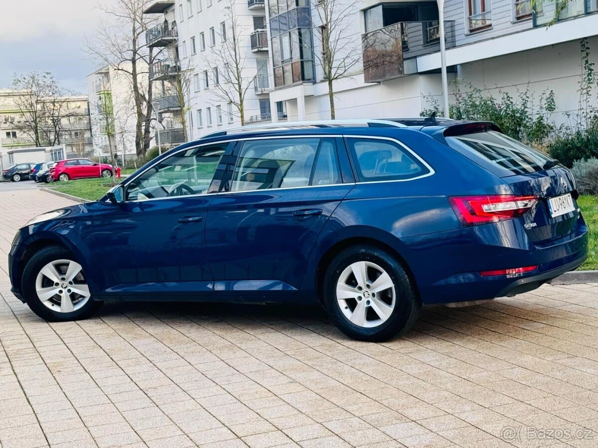 2017 Škoda SUPERB - 4