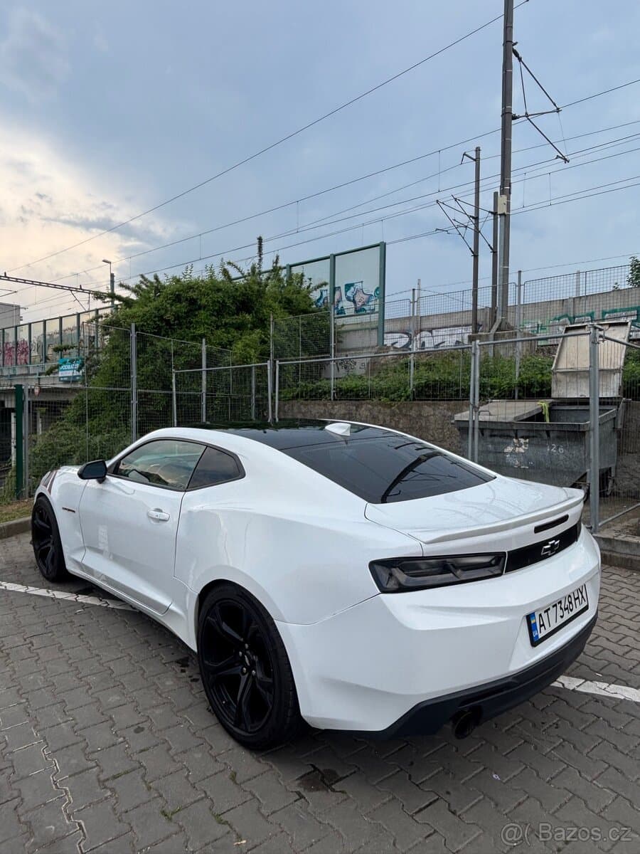 2017 Chevrolet CAMARO - 4