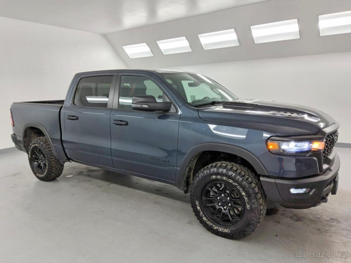 2026 RAM 1500 - 4