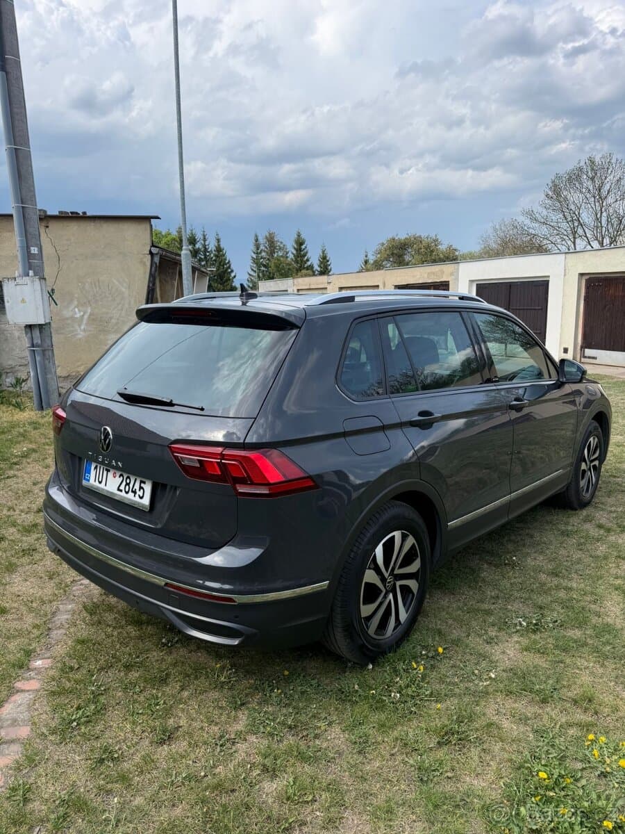 2021 Volkswagen TIGUAN - 4