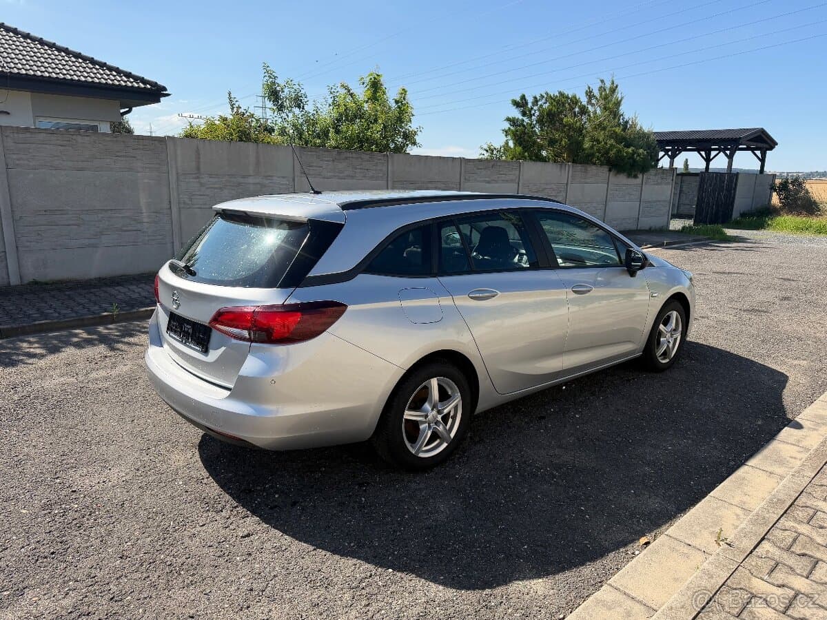 2021 Opel ASTRA - 4