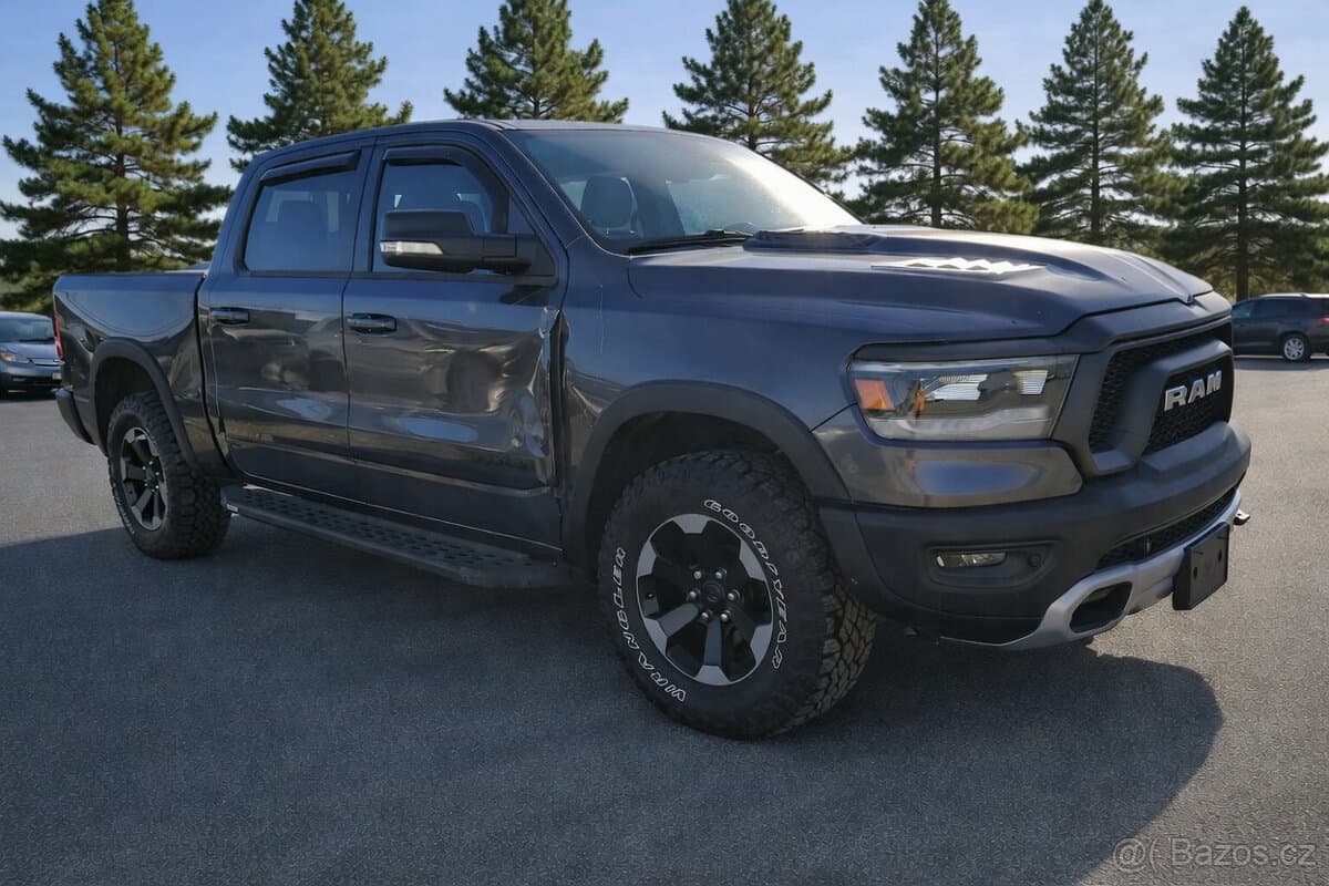 2019 RAM 1500 - 4