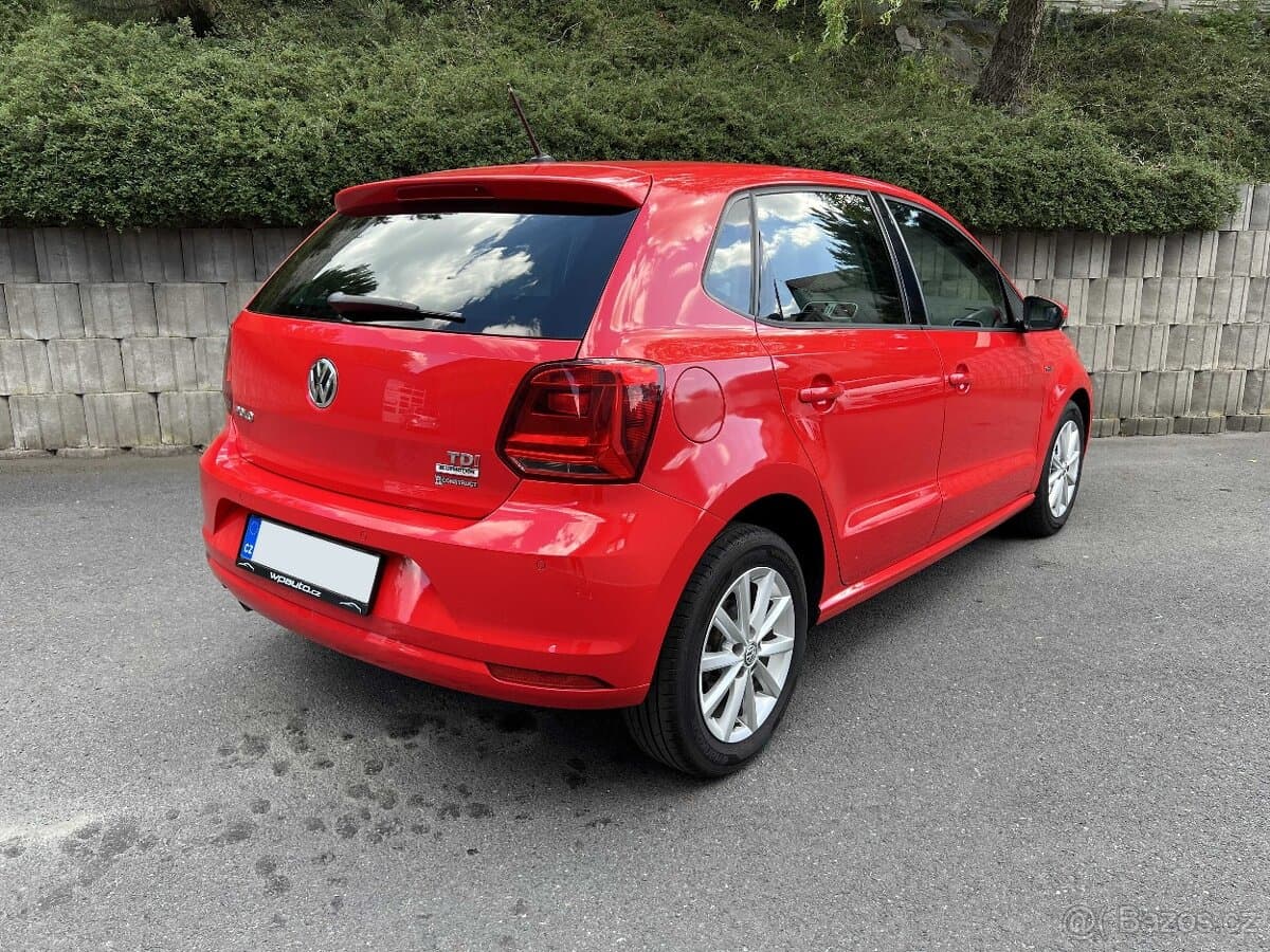 2015 Volkswagen POLO - 4