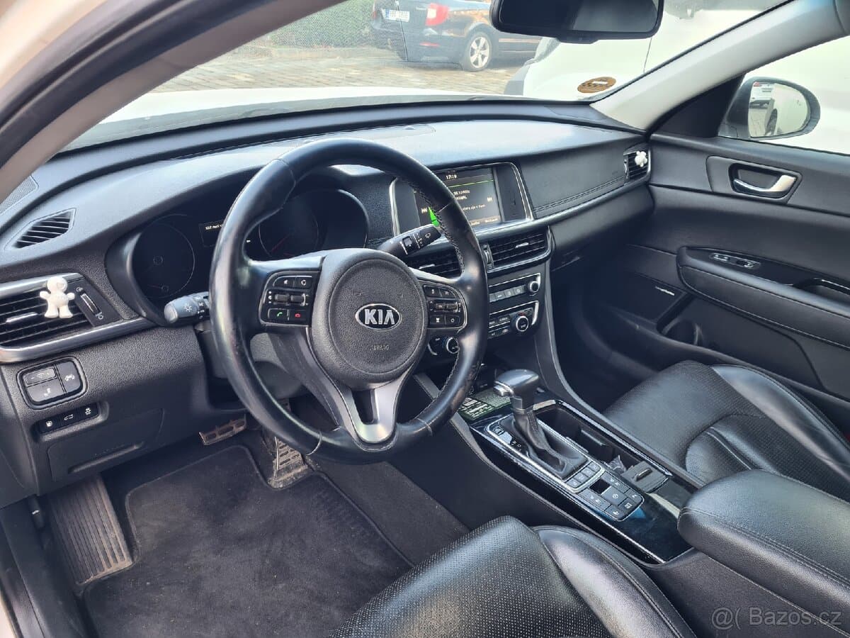 2016 Kia OPTIMA - 4