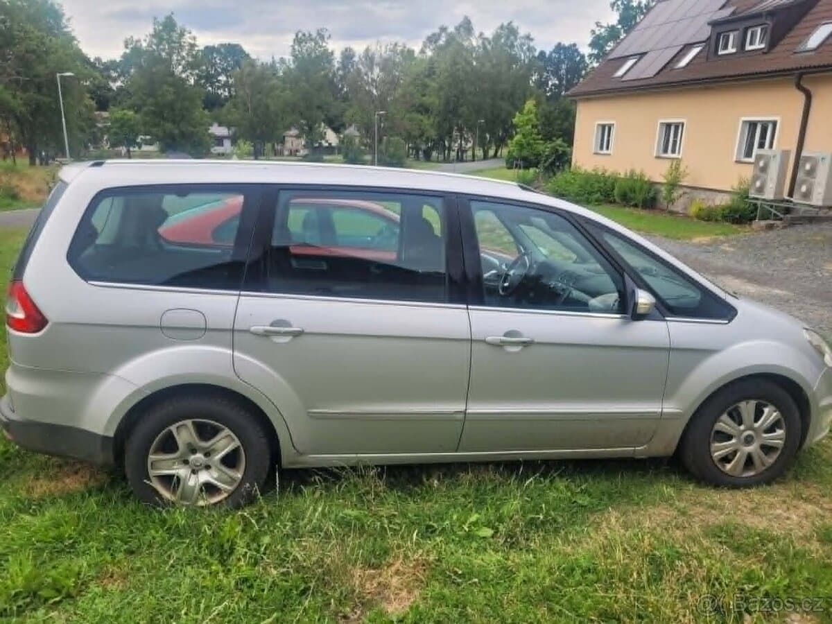 2012 Ford GALAXY - 4