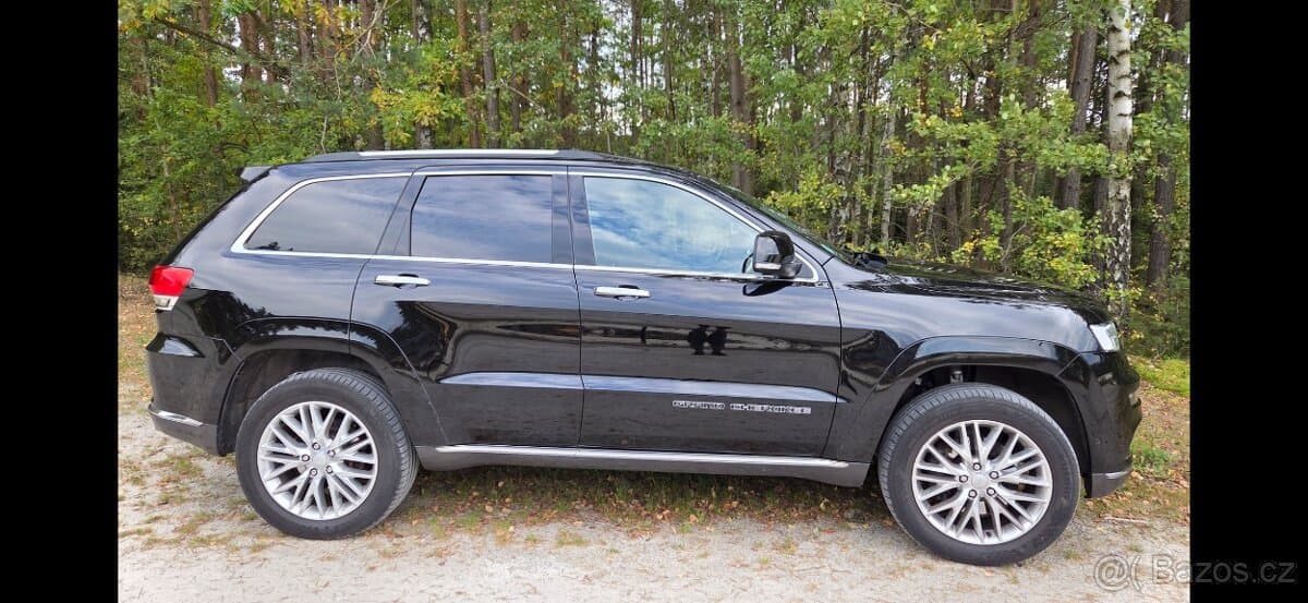 2020 Jeep CHEROKEE - 4