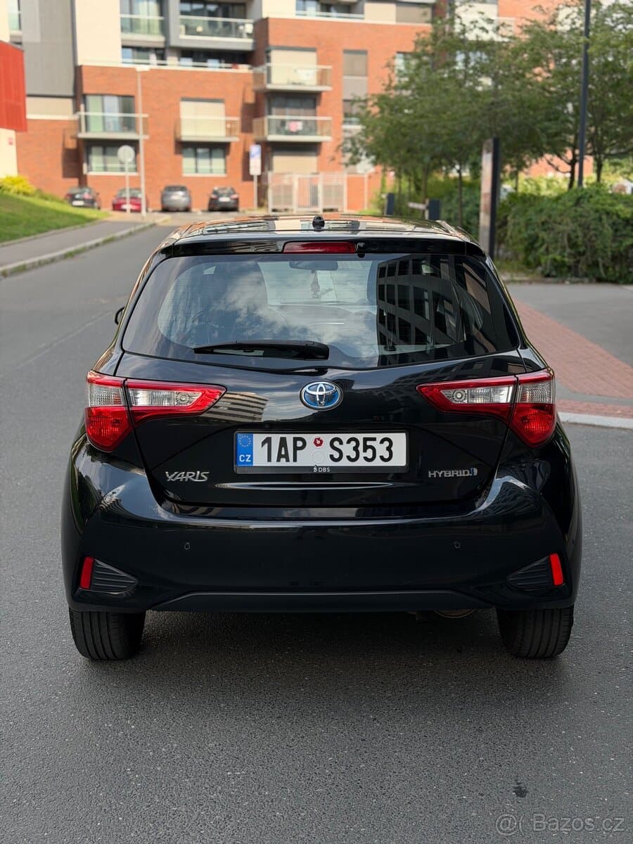 2018 Toyota YARIS - 4