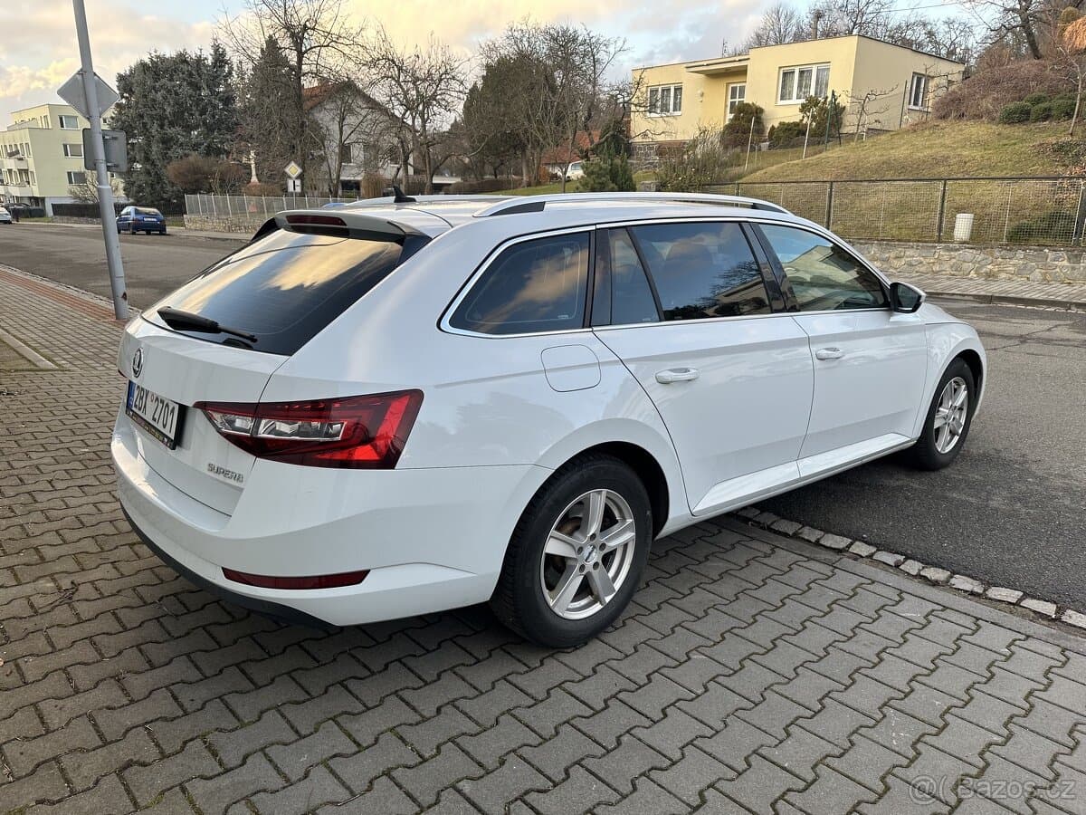 2016 Škoda SUPERB - 4