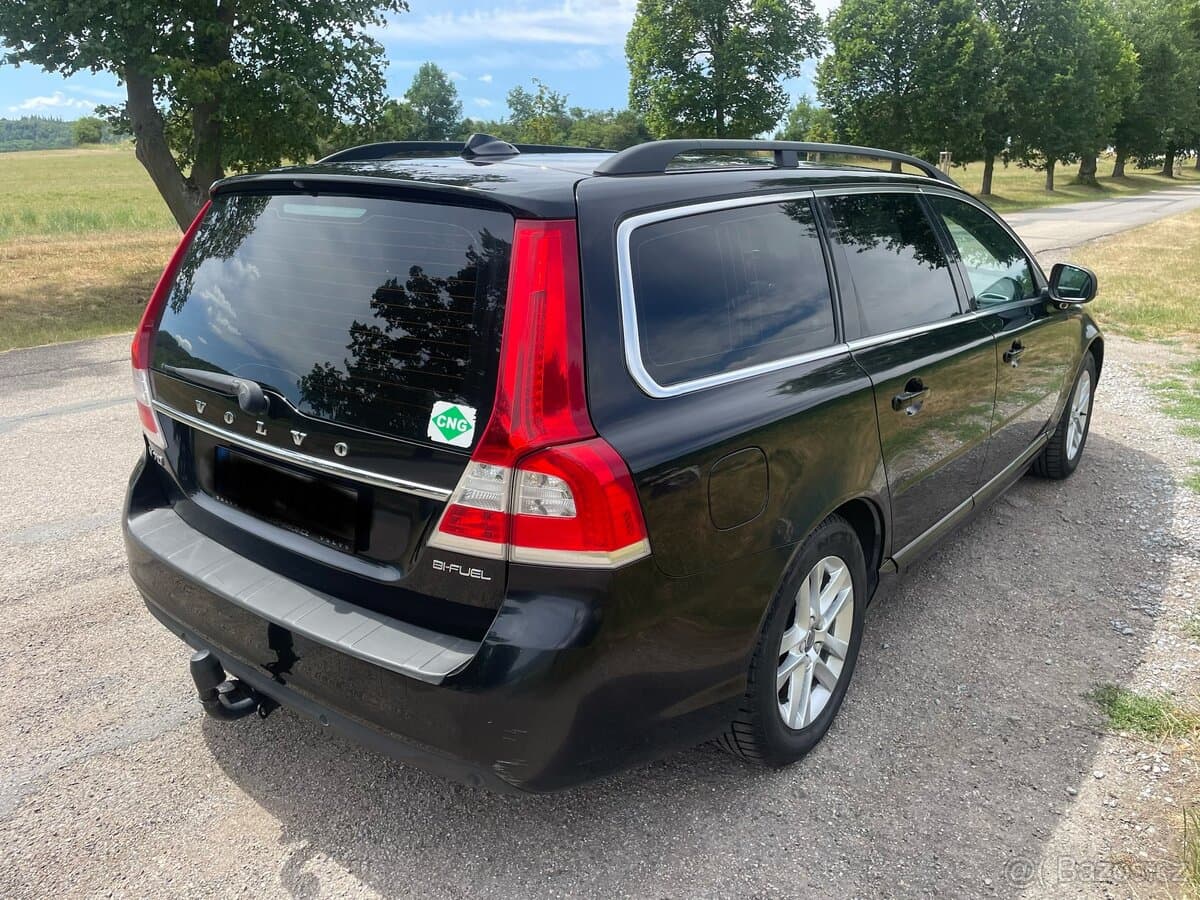 2016 Volvo V70 - 4