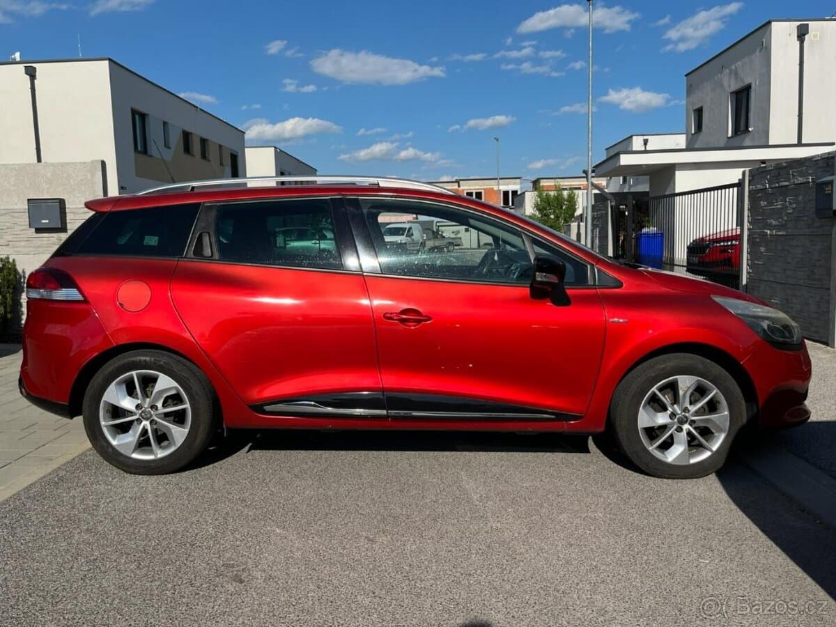 2016 Renault CLIO - 4