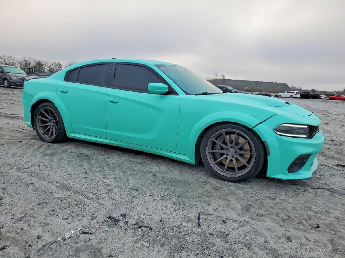 2018 Dodge CHARGER - 4