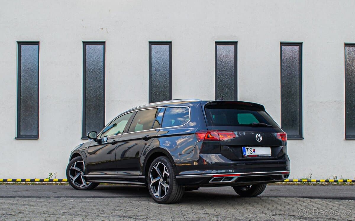 2020 Volkswagen PASSAT - 4