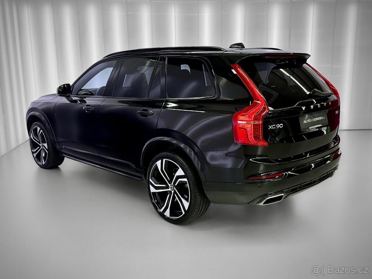 2021 Volvo XC90 - 4