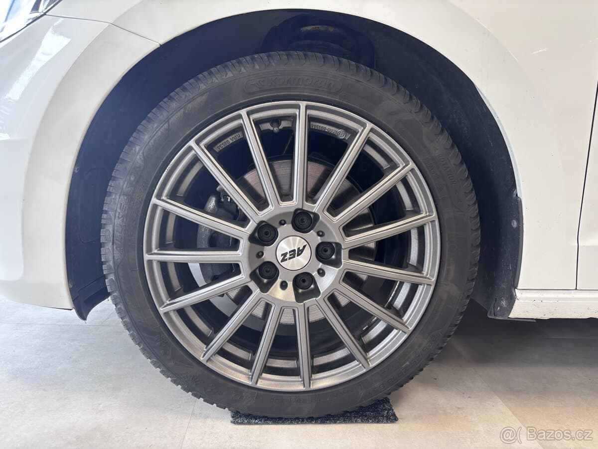2019 Volkswagen TOURAN - 4